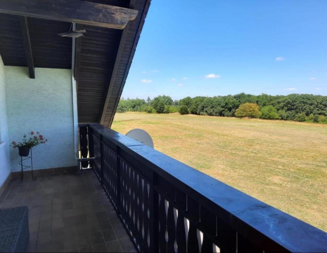 Geishoehe Landgasthof Rose Dammbach Quarto foto